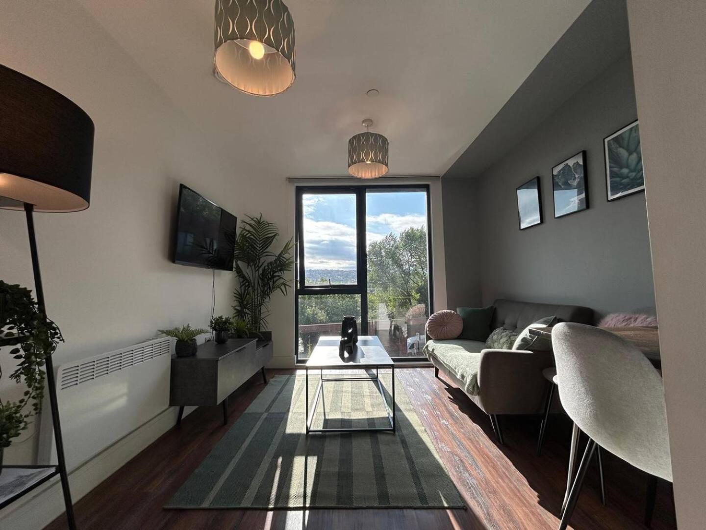 Gem-Living Modern Comfort In Kelham Island Sheffield Exterior photo